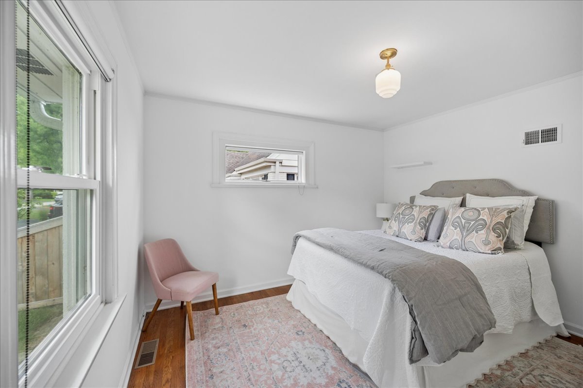 257 Latrobe Avenue Property Photo 15