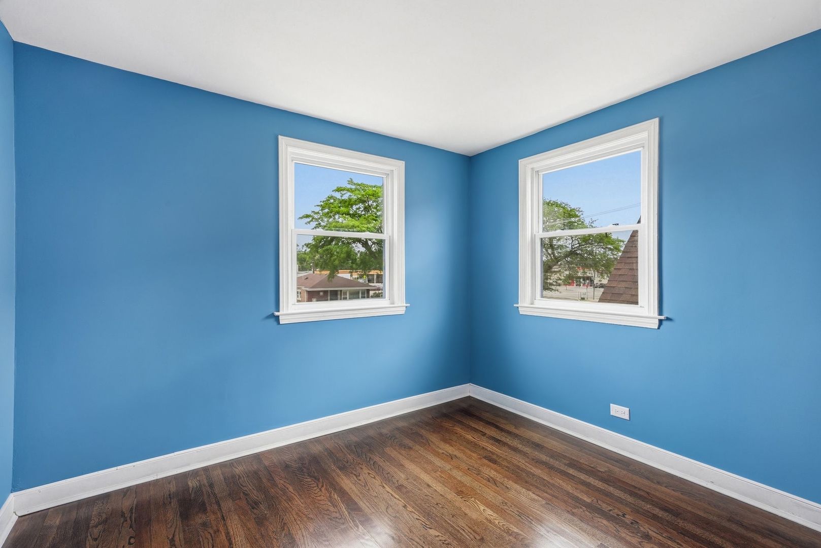10619 S Avenue C Property Photo 12
