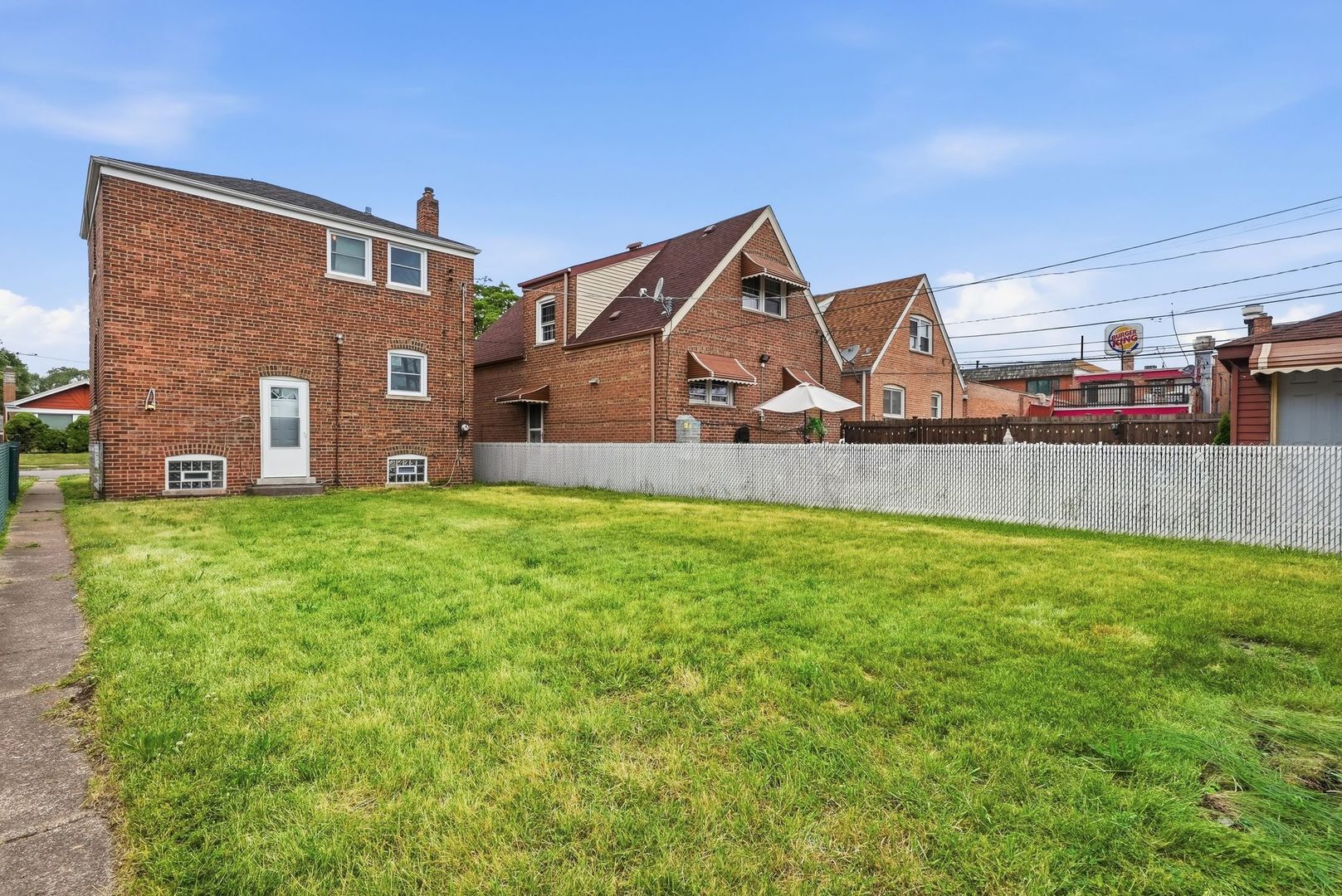 10619 S Avenue C Property Photo 18