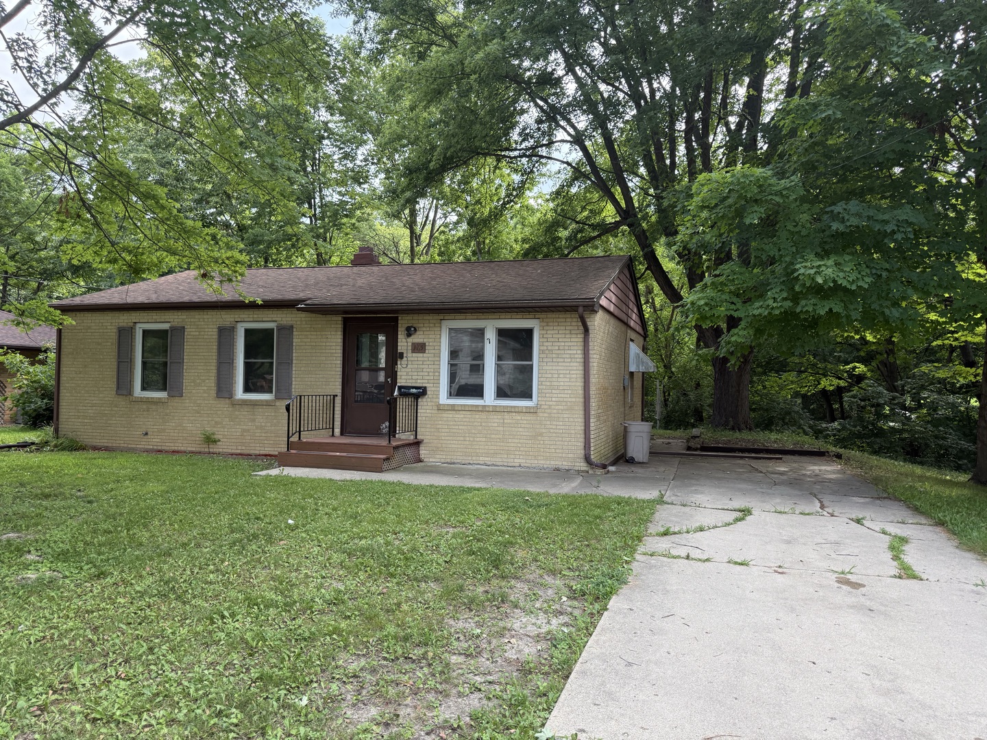 115 Main Street Property Photo 1