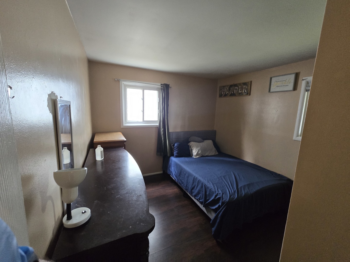 164 N Prairie Avenue Property Photo 8