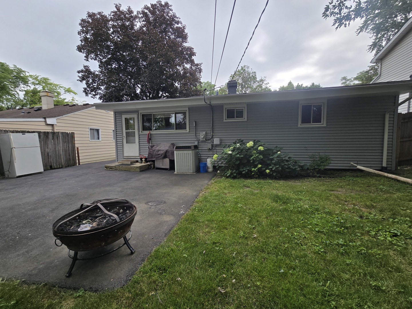 164 N Prairie Avenue Property Photo 14