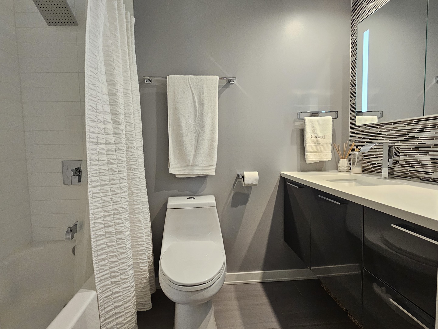 70 W Huron Street 809 Property Photo 14