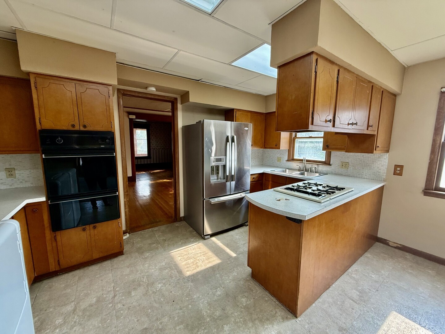 721 Pleasant Street Property Photo 8