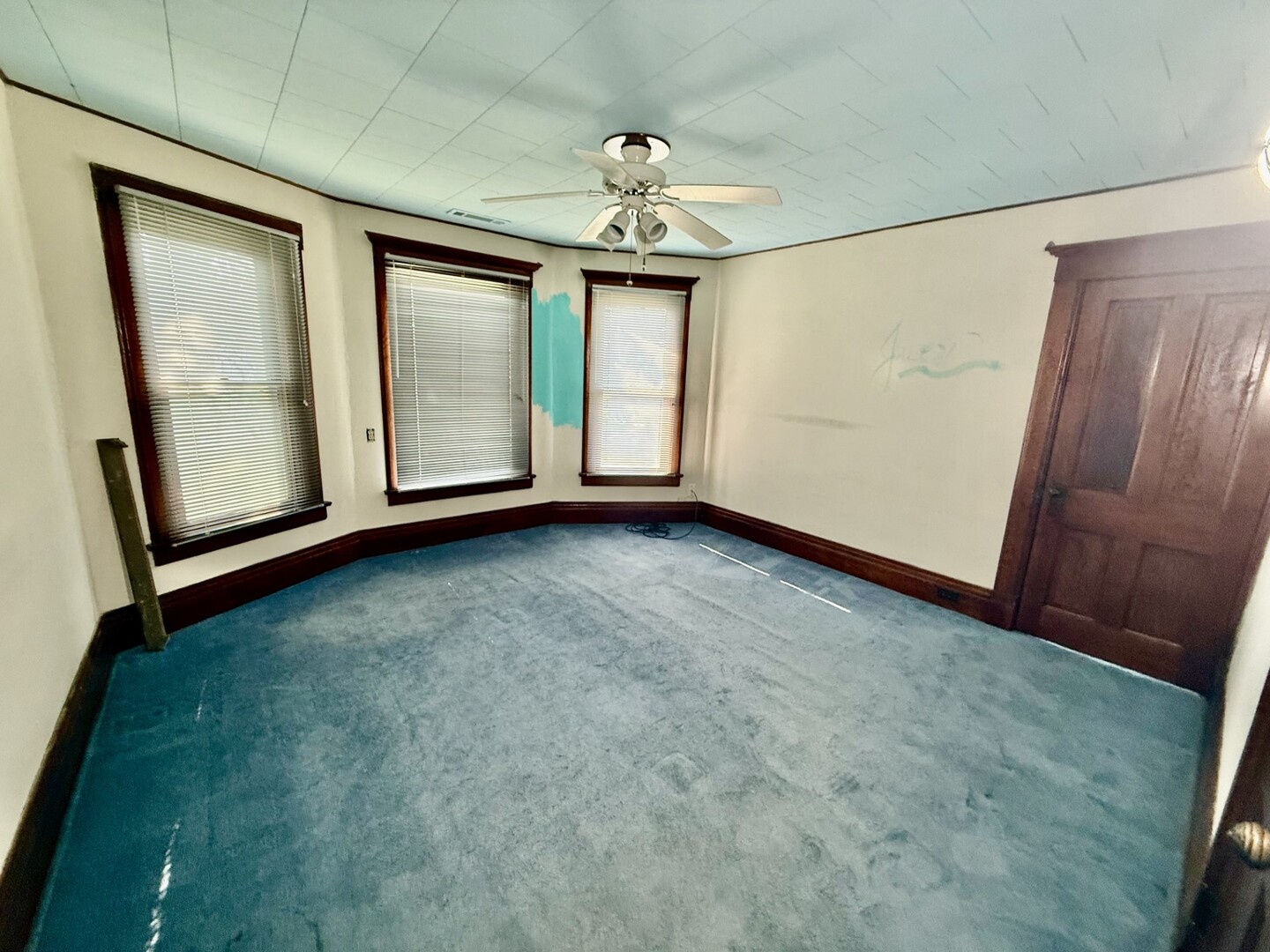 721 Pleasant Street Property Photo 27