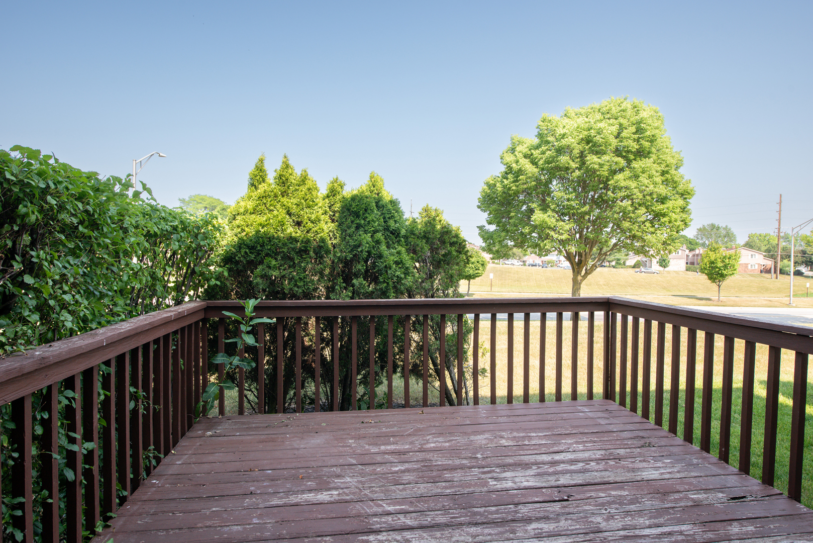 889 Heatherbrook Court Property Photo 18