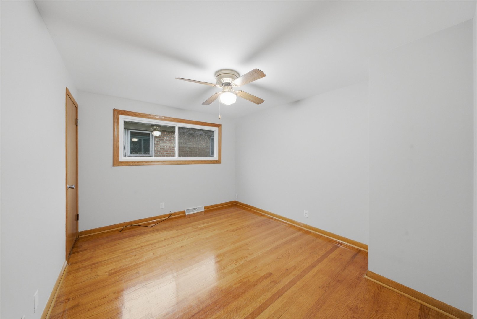 6055 W 64th Street Property Photo 11