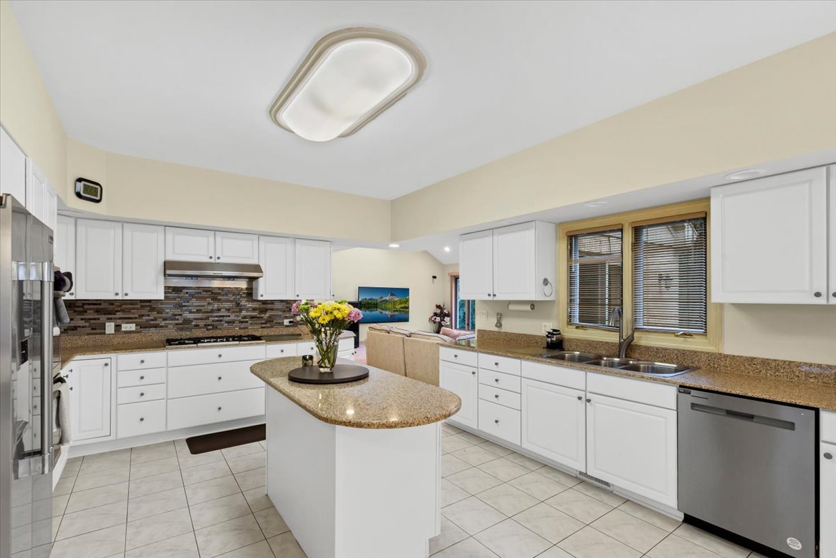1922 Deercrest Lane Property Photo 16
