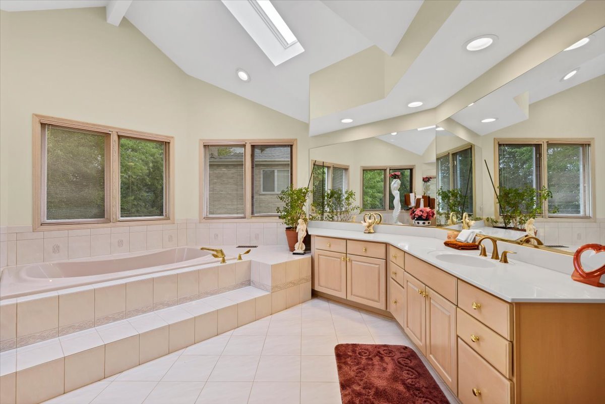 1922 Deercrest Lane Property Photo 23