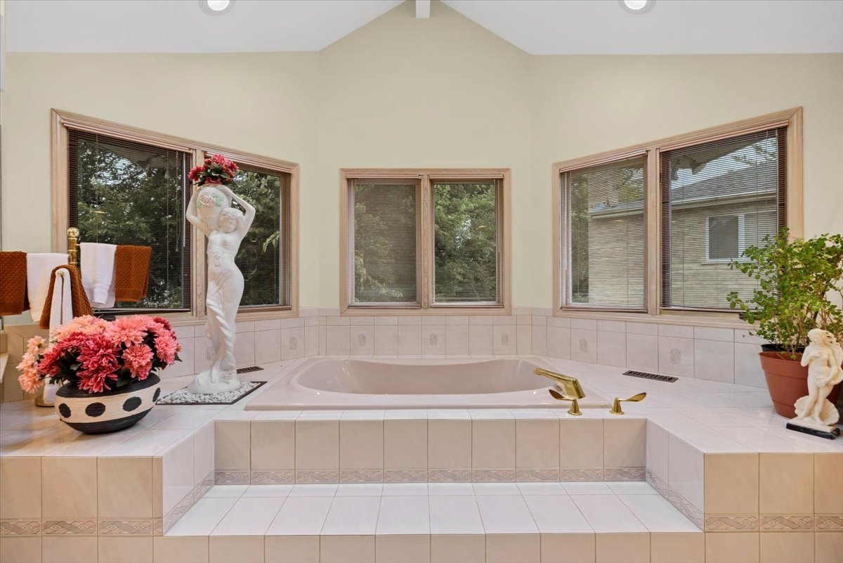 1922 Deercrest Lane Property Photo 25