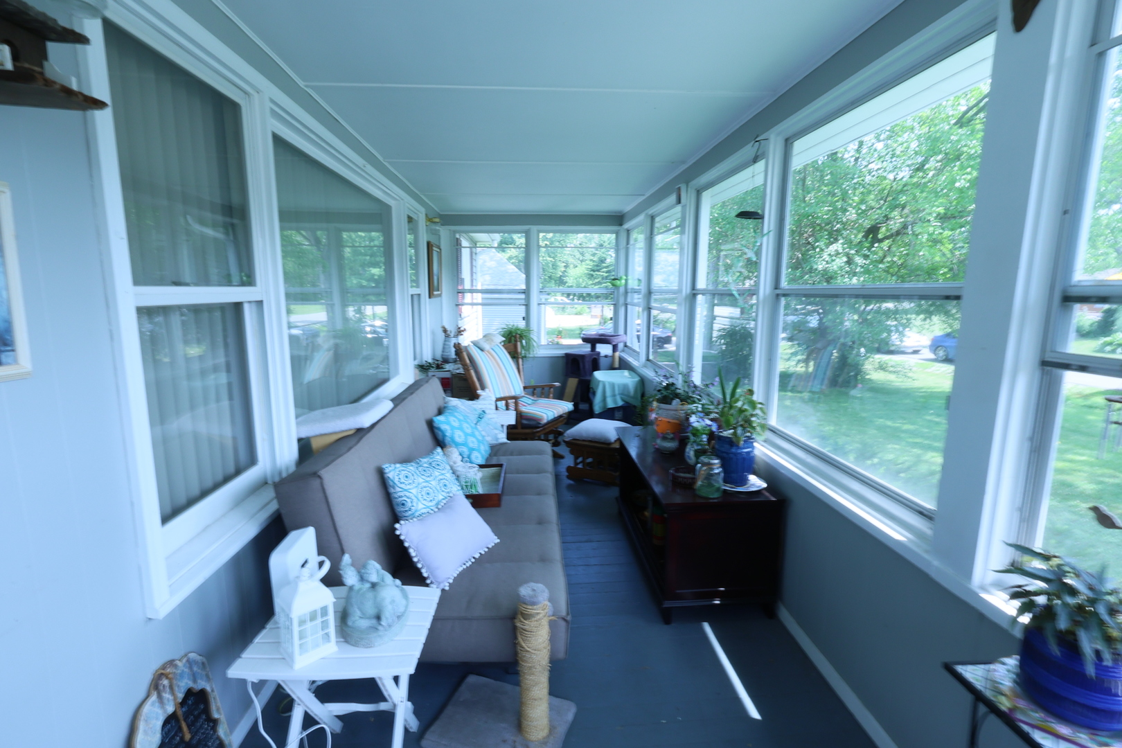 42690 N Lake Drive Property Photo 2