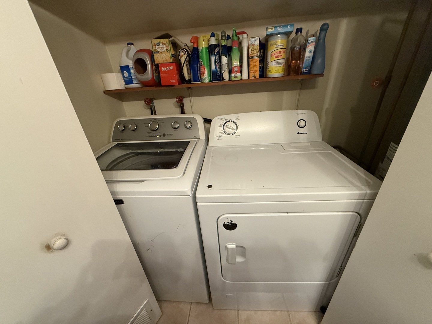 42690 N Lake Drive Property Photo 12