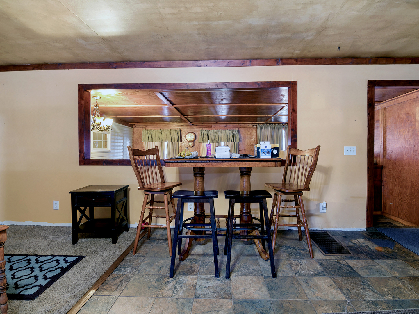 1115 N Schuyler Avenue Property Photo 12
