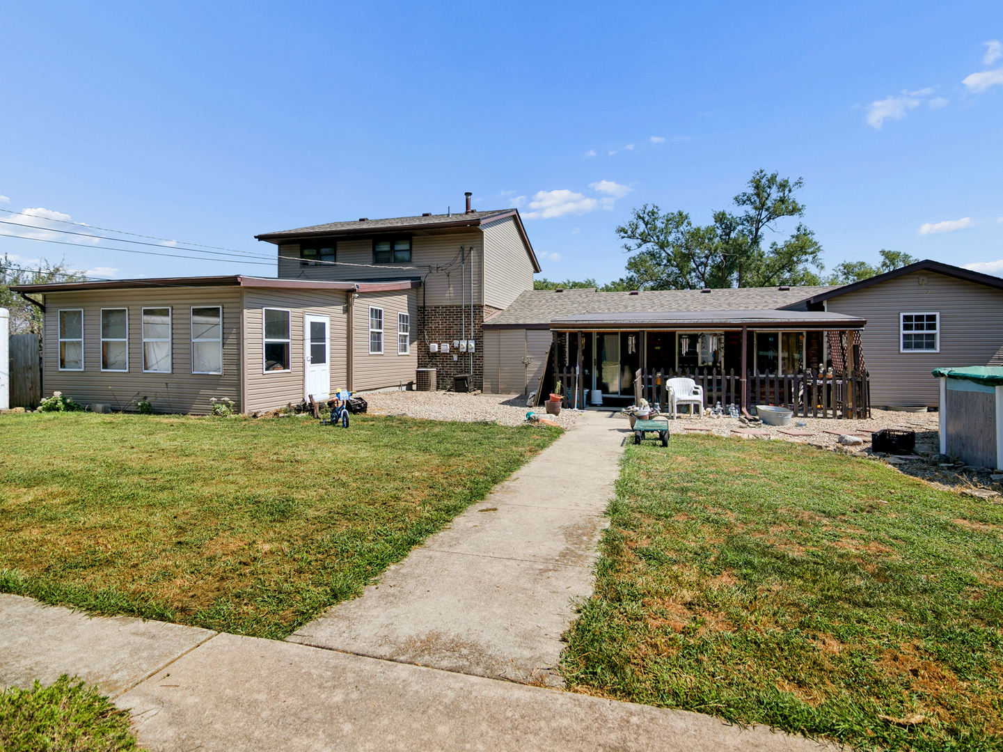 1115 N Schuyler Avenue Property Photo 20