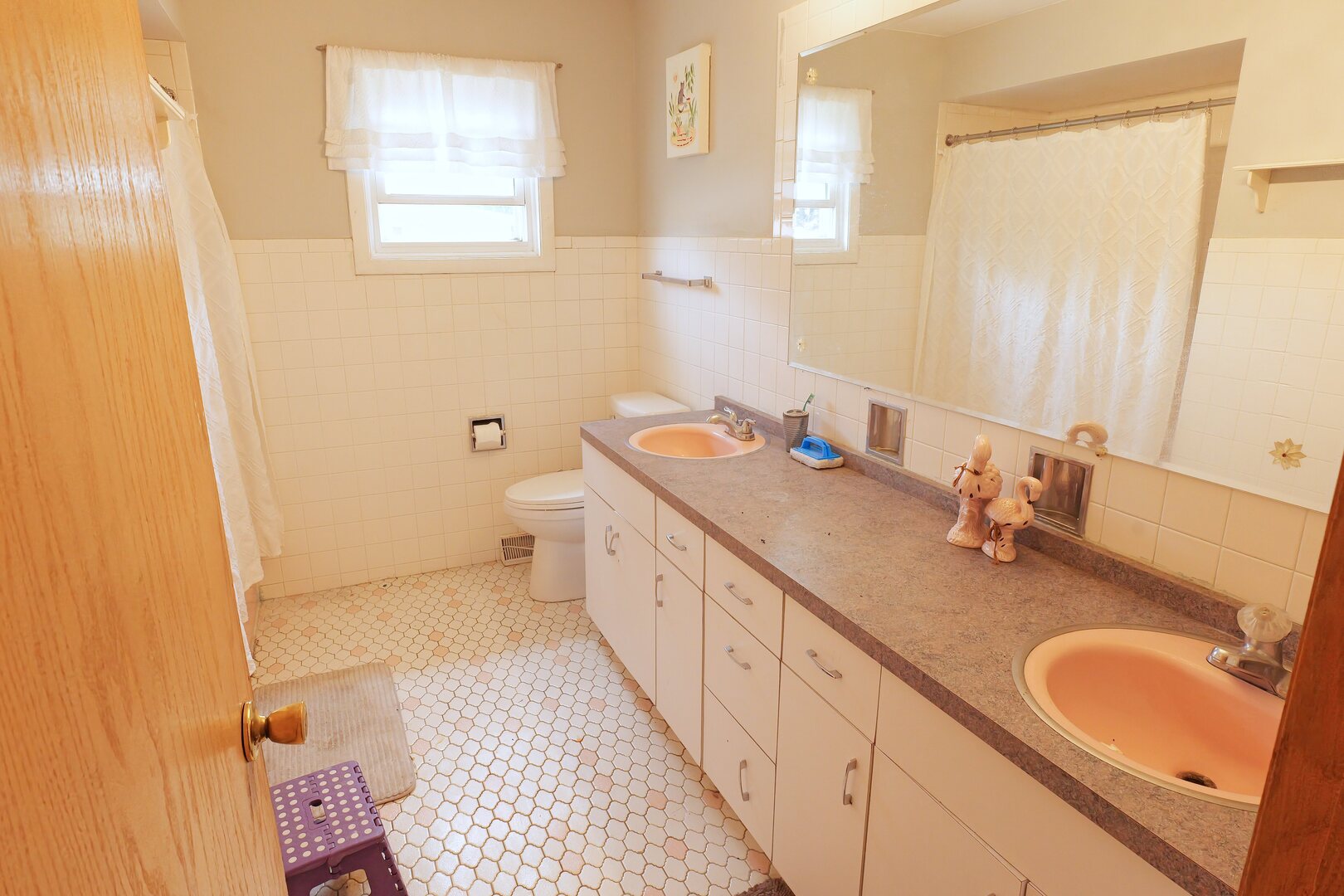 10313 S Karlov Avenue Property Photo 14