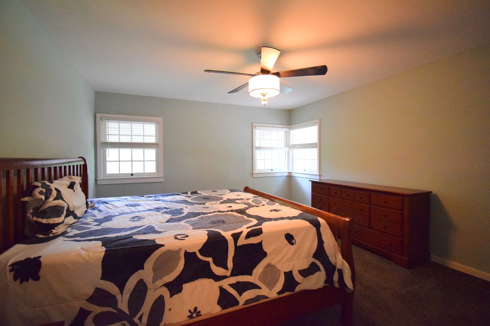 1819 Richview Road Property Photo 10