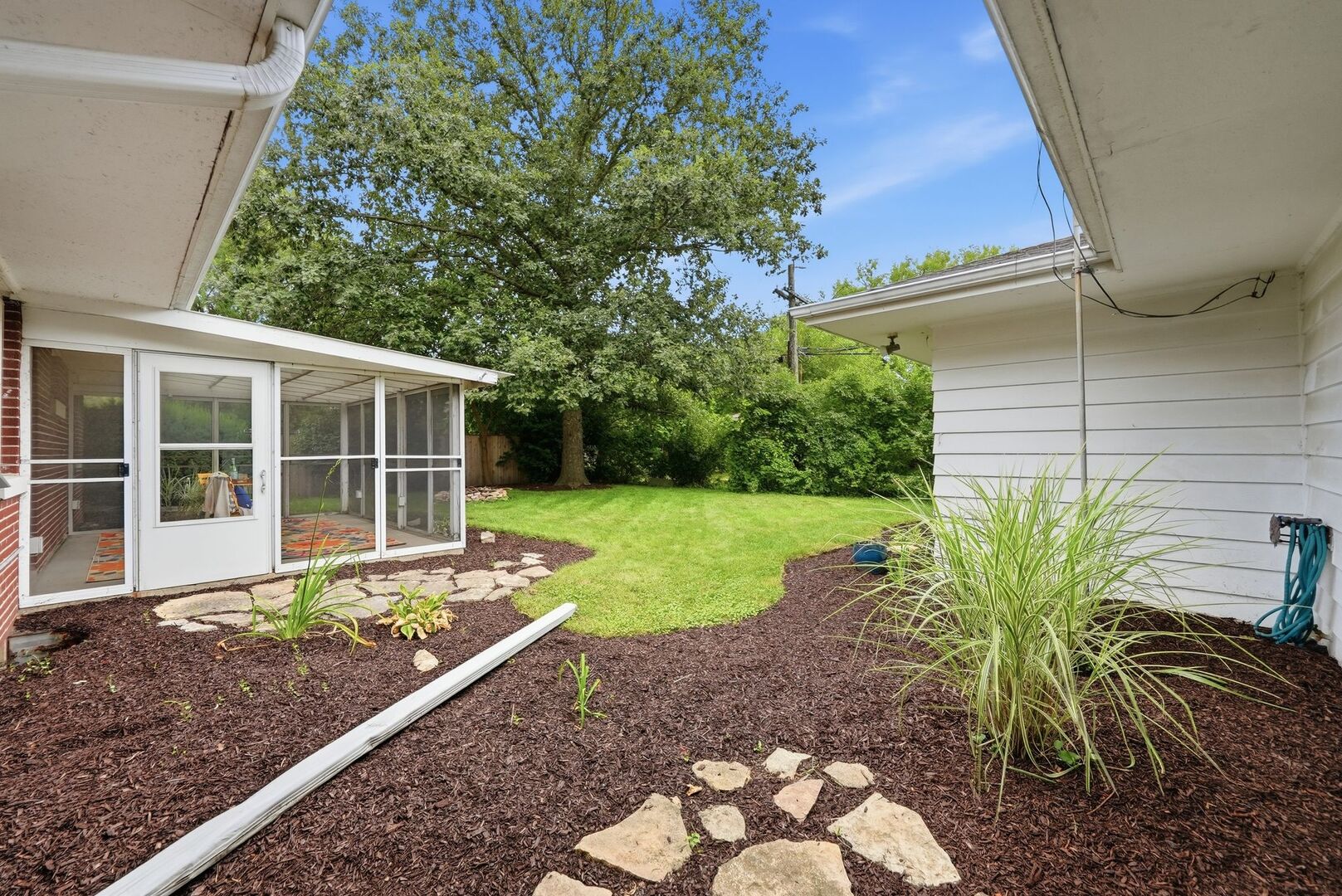 1322 Douglas Street Property Photo 39
