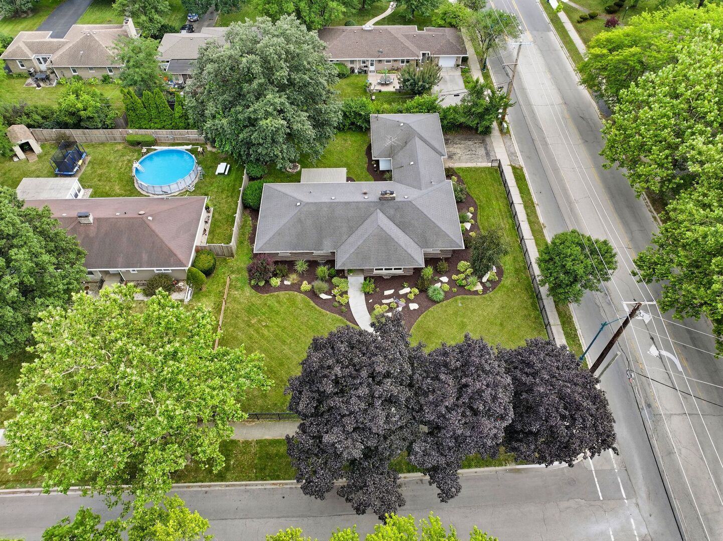 1322 Douglas Street Property Photo 45
