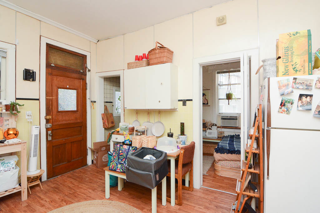 3426 N Lincoln Avenue 1 Property Photo 6