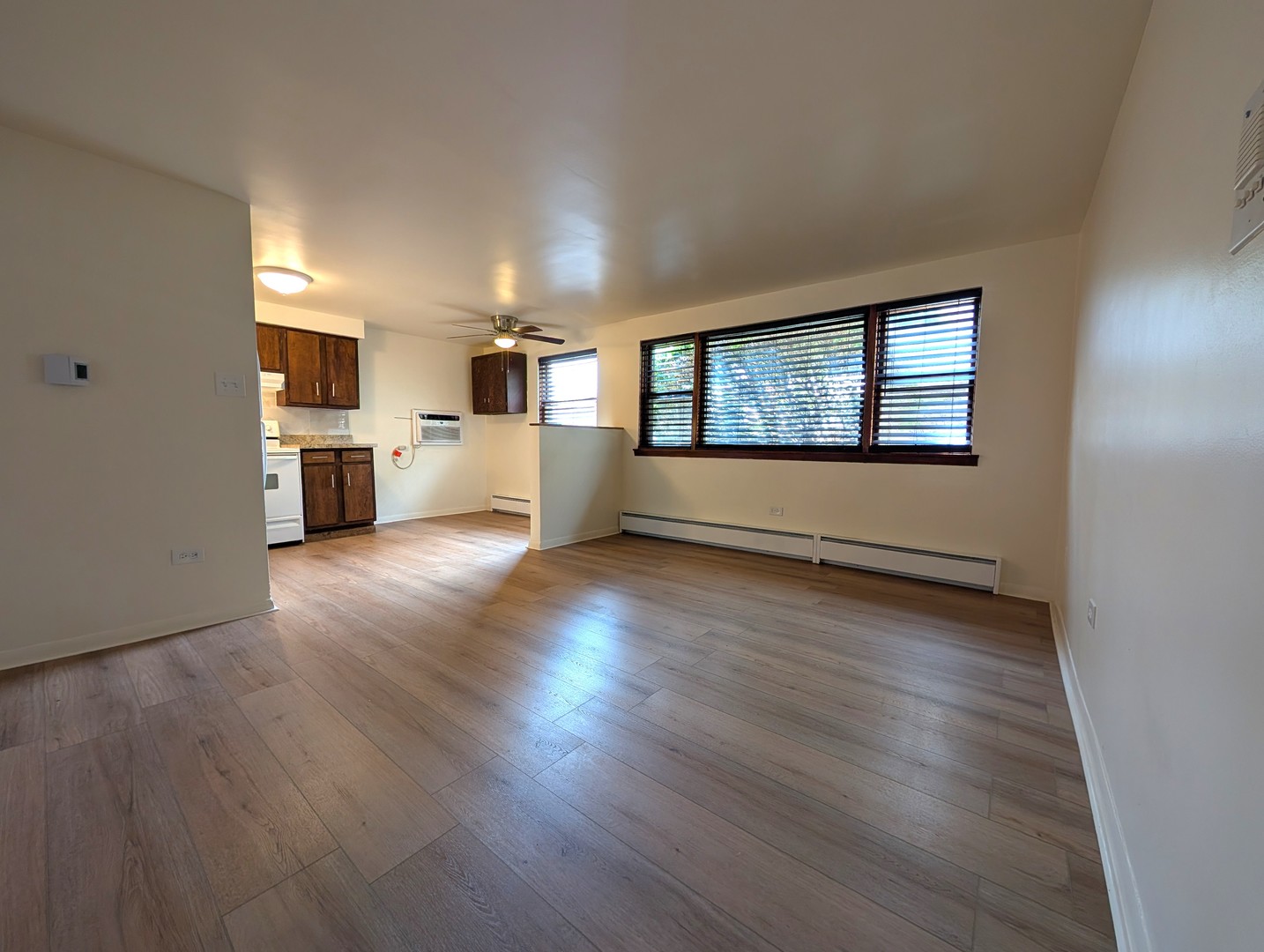 4343 W 63rd Street 1c Property Photo 3