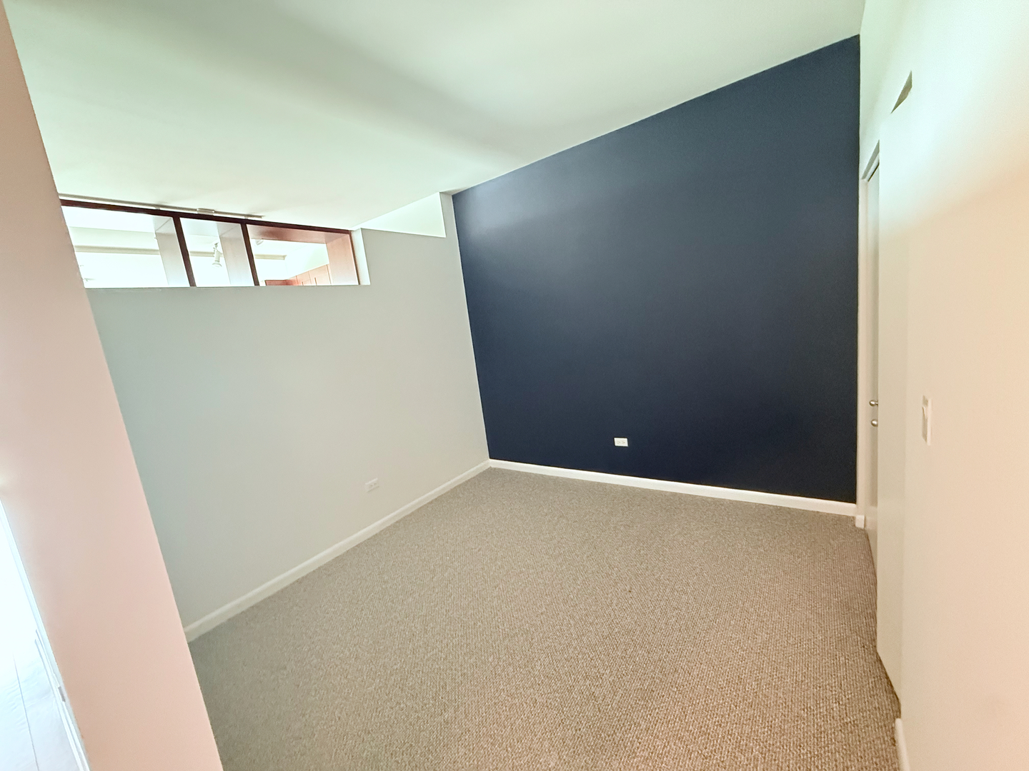 225 S Sangamon Street 310 Property Photo 7