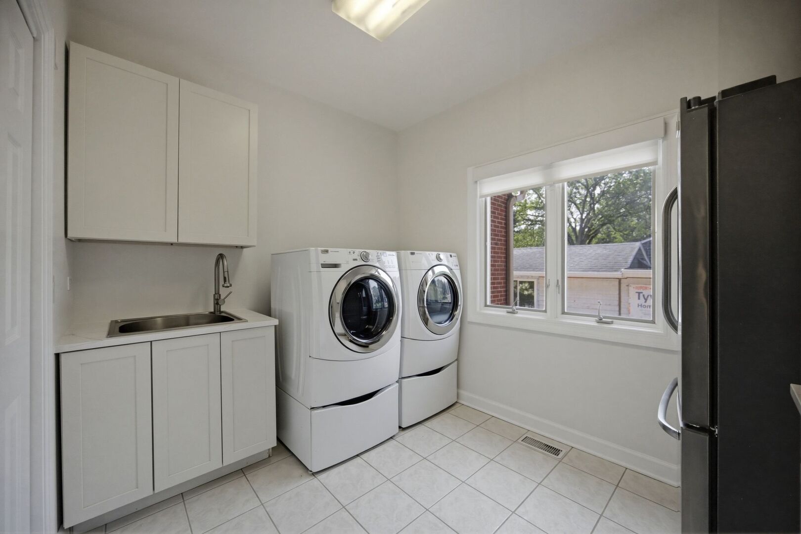 1464 Tyrell Avenue Property Photo 35