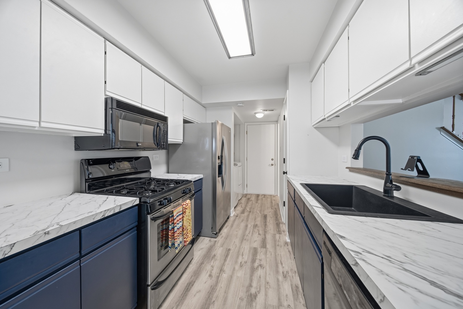 16026 85th Place Property Photo 6