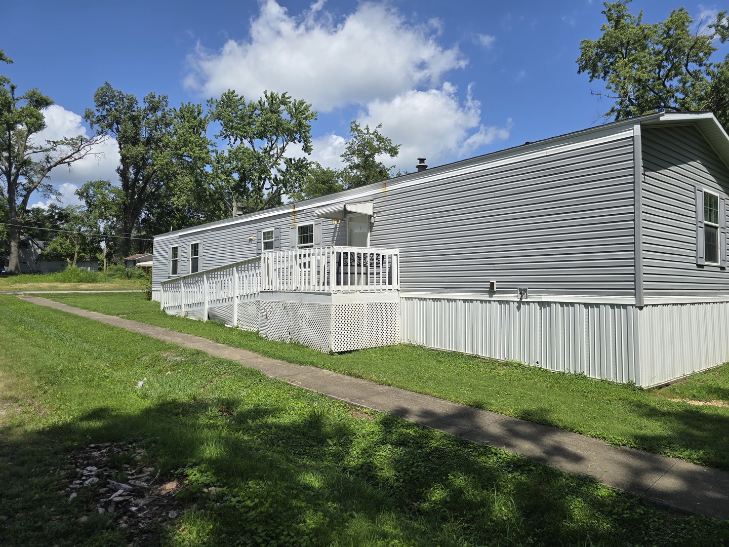 1500 Reed Street Property Photo 4