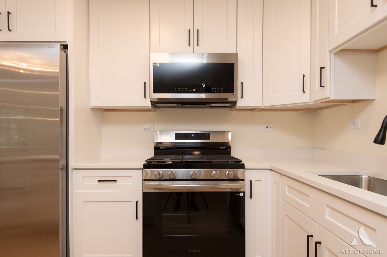 910 College Avenue Property Photo 18
