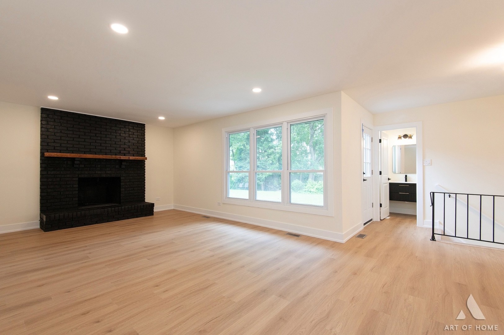 910 College Avenue Property Photo 23