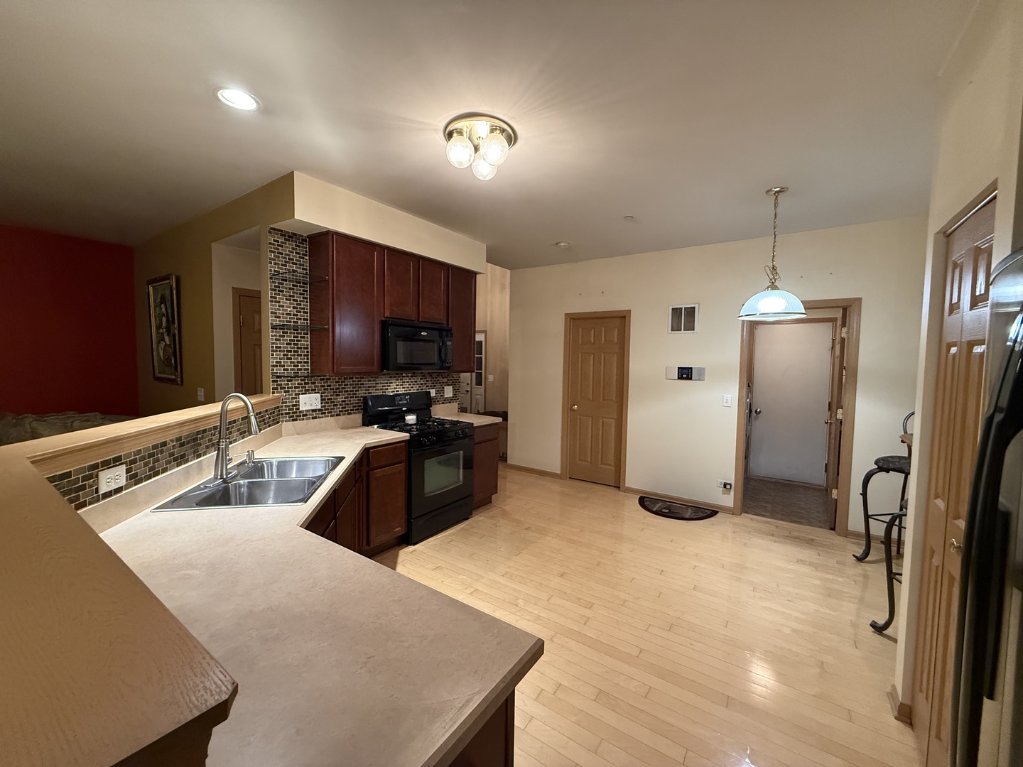 6403 Blue Sky Lane Property Photo 5
