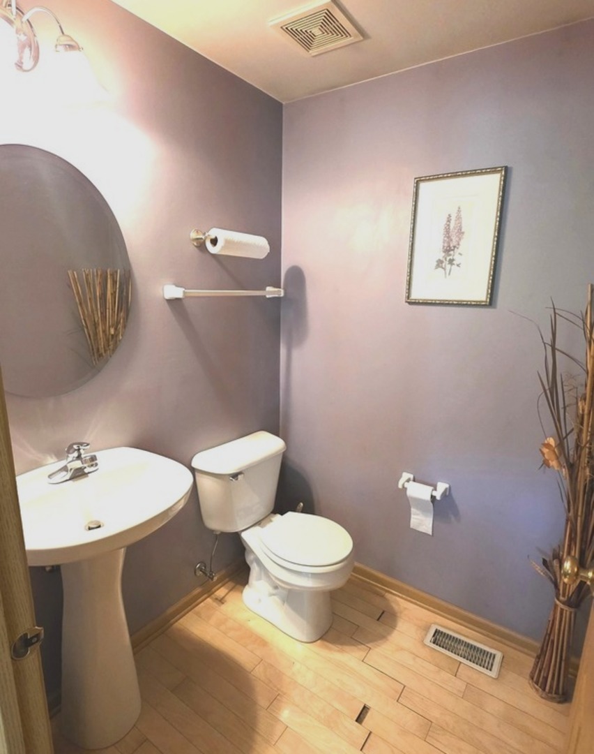 6403 Blue Sky Lane Property Photo 9