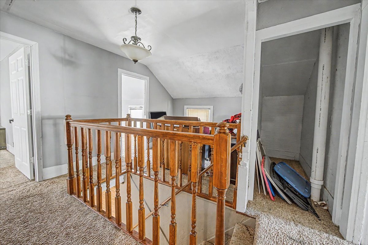 207 W Elm Street Property Photo 49