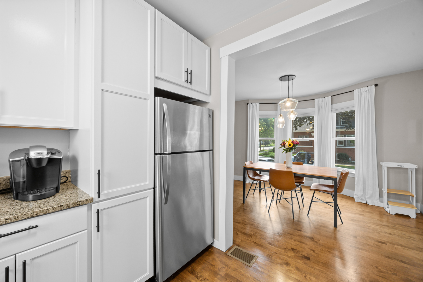 545 S Harvey Avenue Property Photo 11