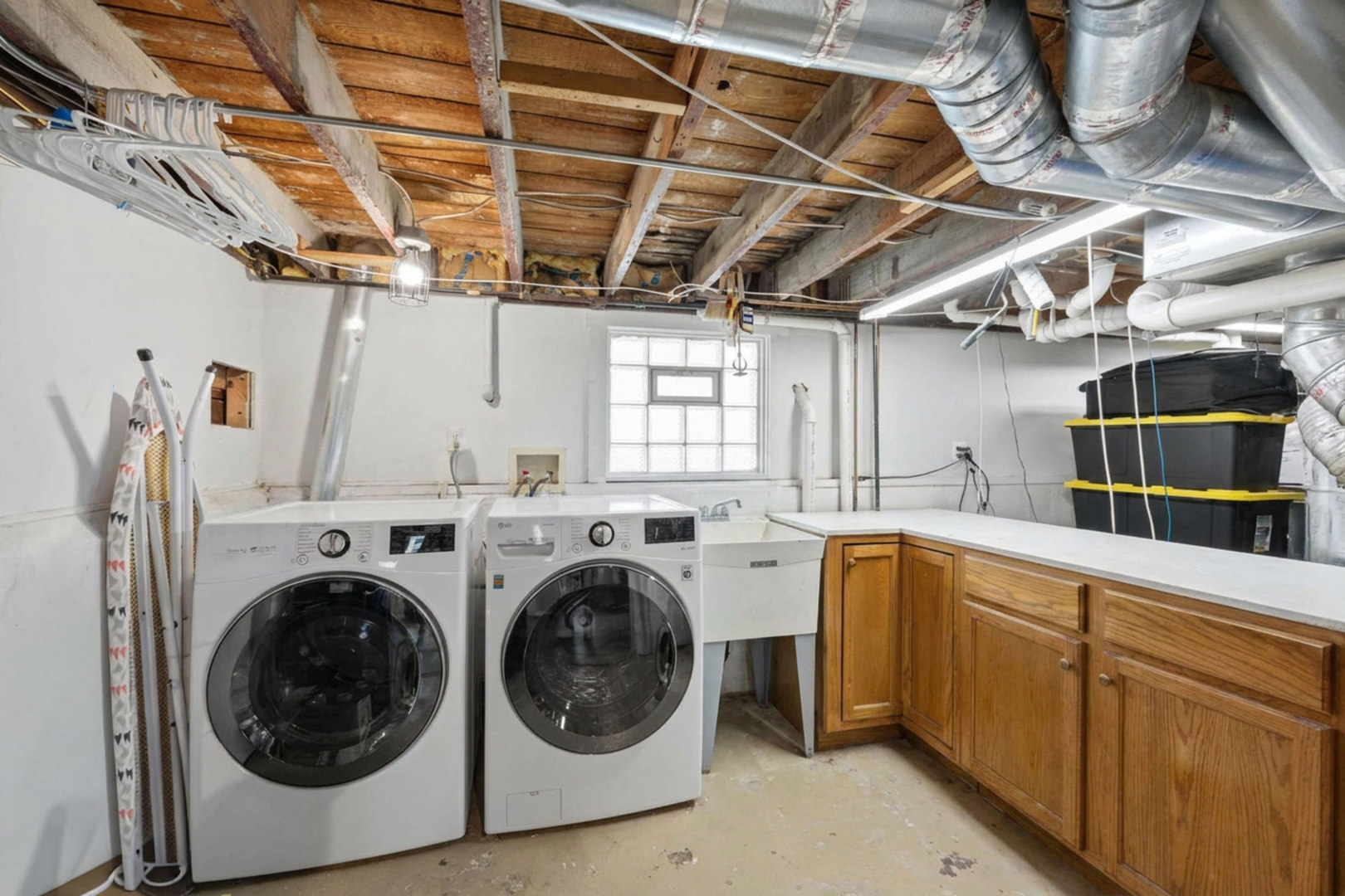 545 S Harvey Avenue Property Photo 21