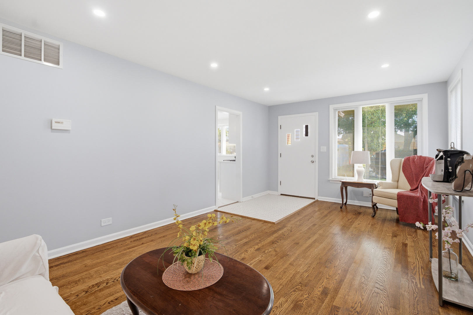 2840 Washington Street Property Photo 5