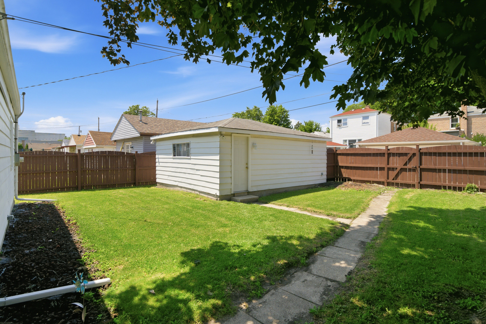 2840 Washington Street Property Photo 24