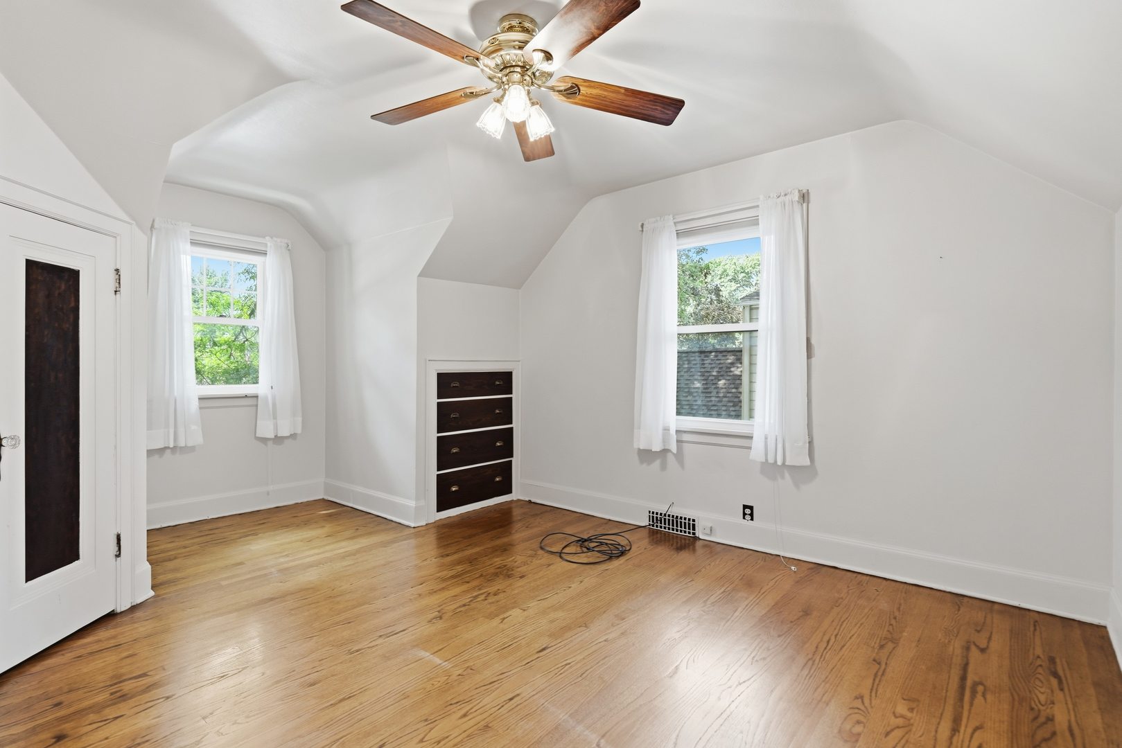 511 27th Avenue Property Photo 13