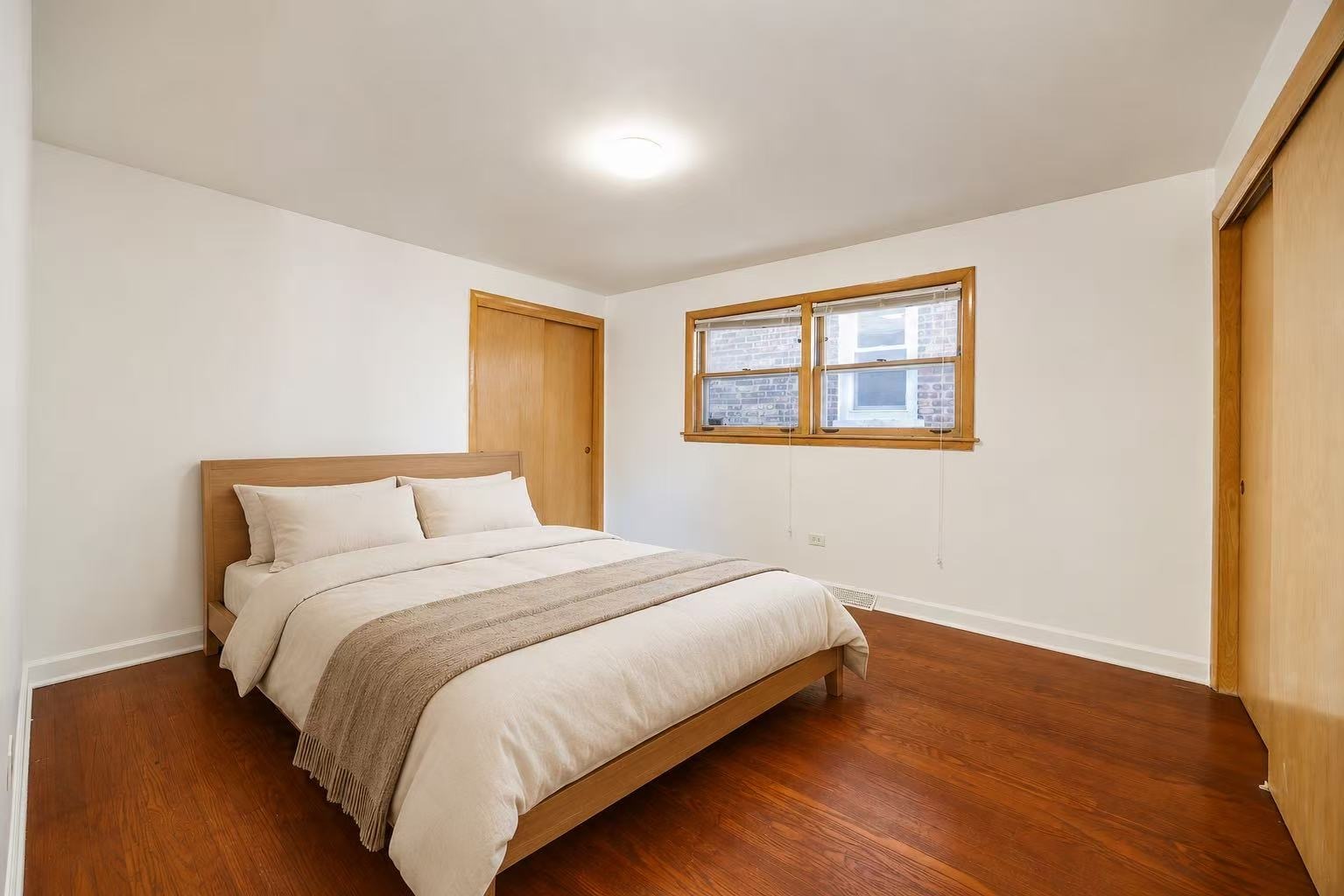 4542 S Mozart Street Property Photo 6