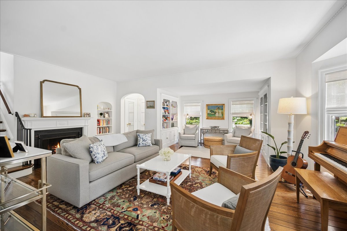 420 Brier Street Property Photo 4