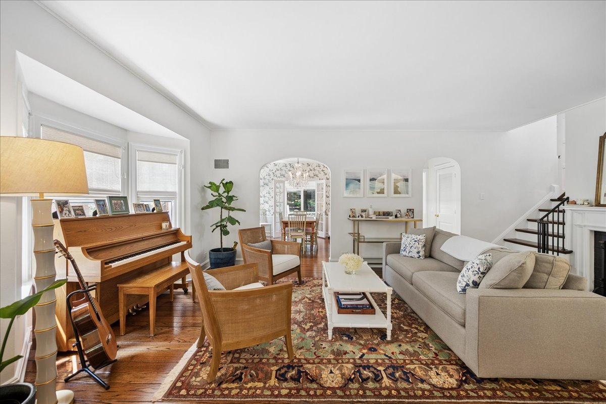 420 Brier Street Property Photo 6