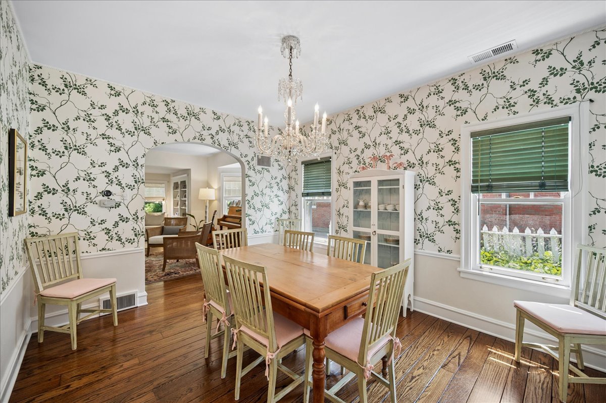 420 Brier Street Property Photo 8