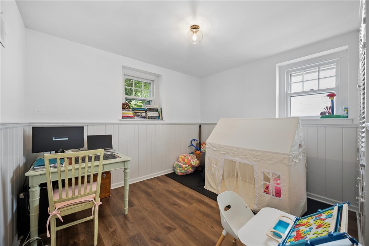 420 Brier Street Property Photo 20