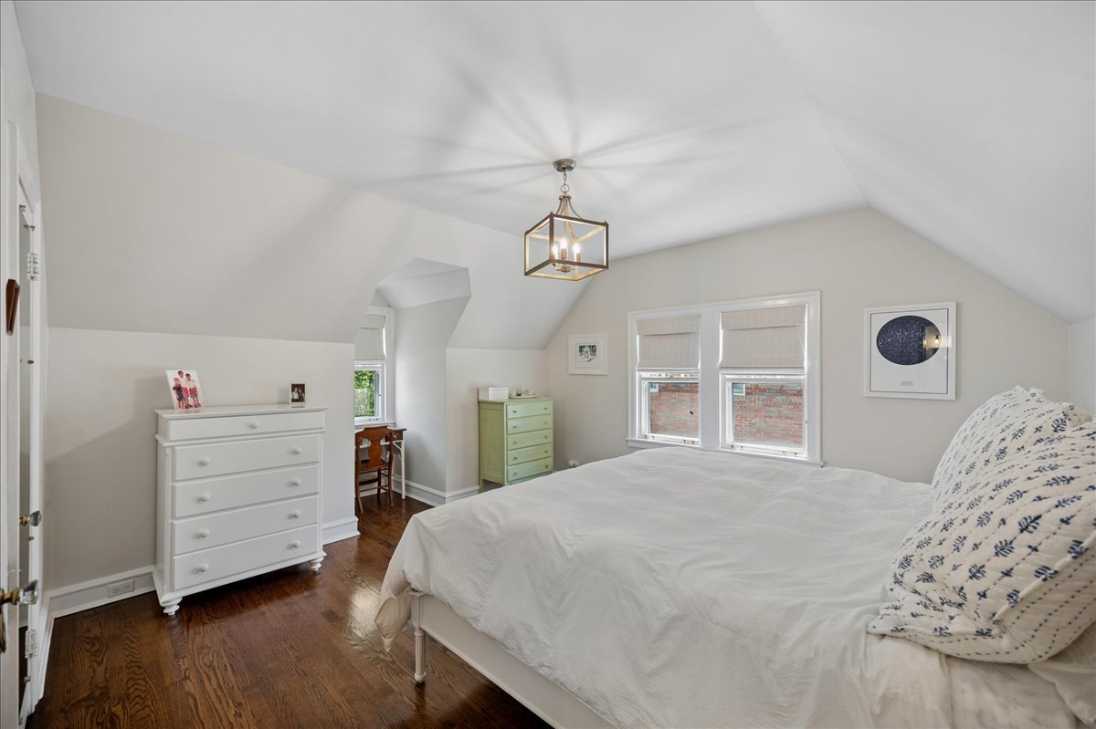 420 Brier Street Property Photo 25