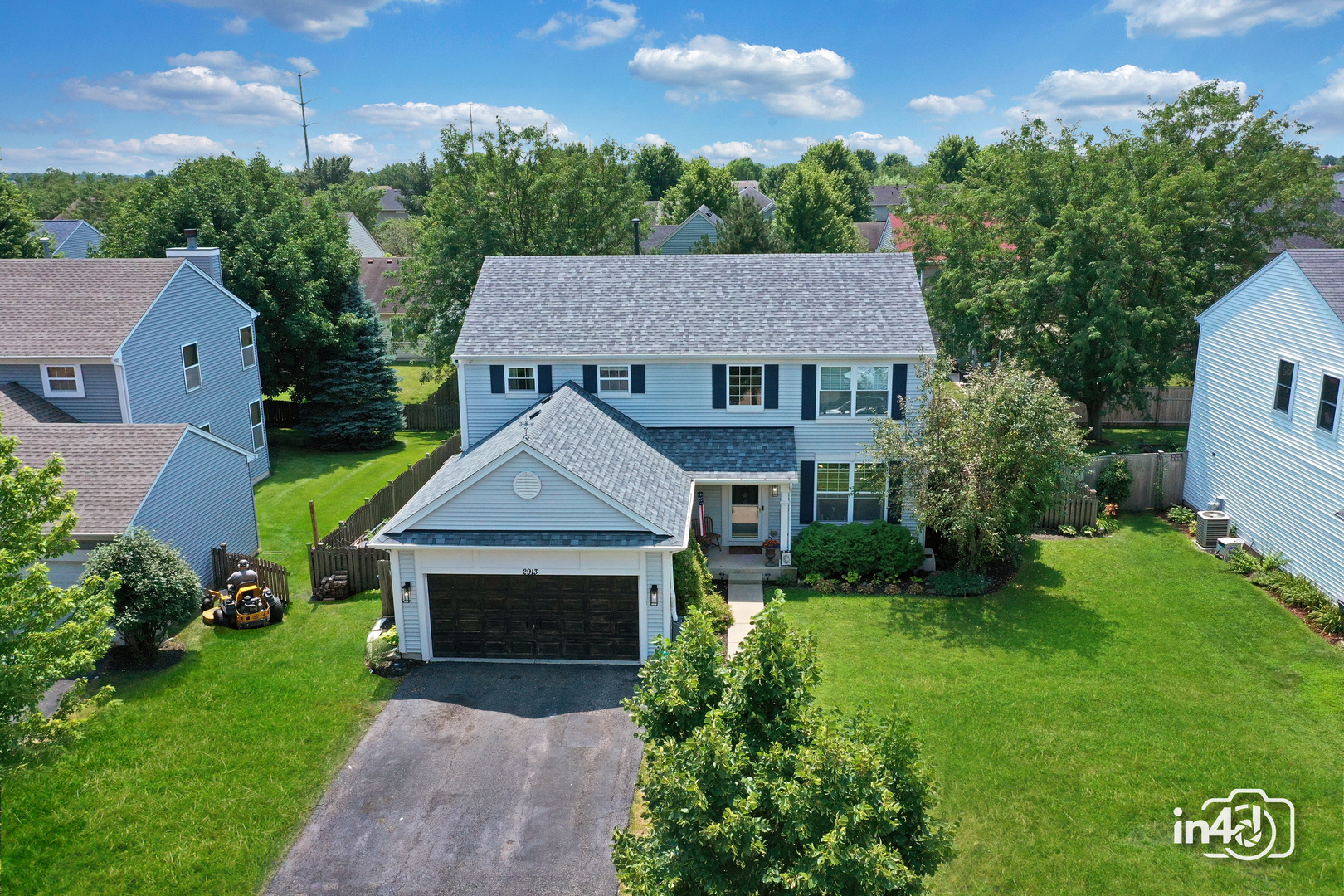 2913 Shetland Lane Property Photo 4