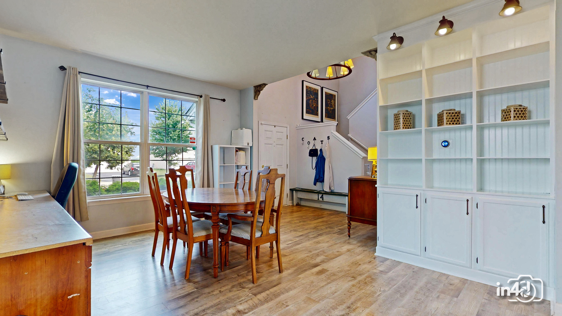 2913 Shetland Lane Property Photo 13