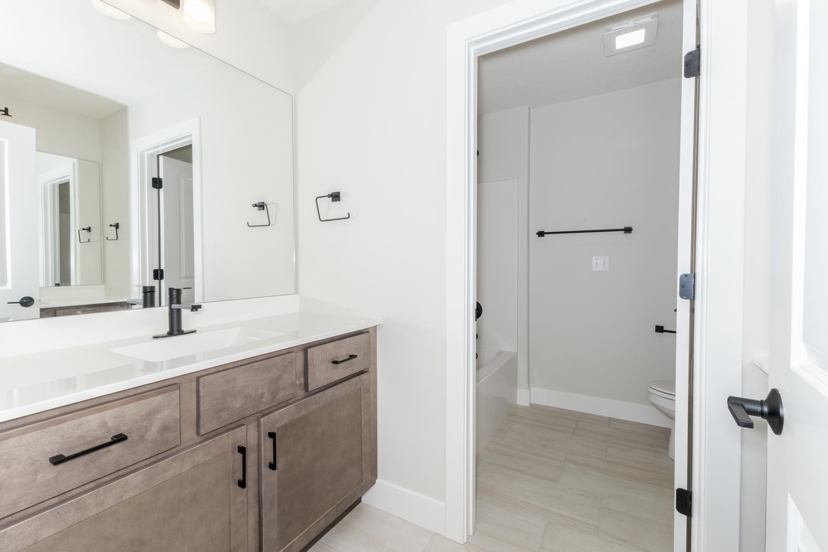 5108 Castlebar Drive Property Photo 25