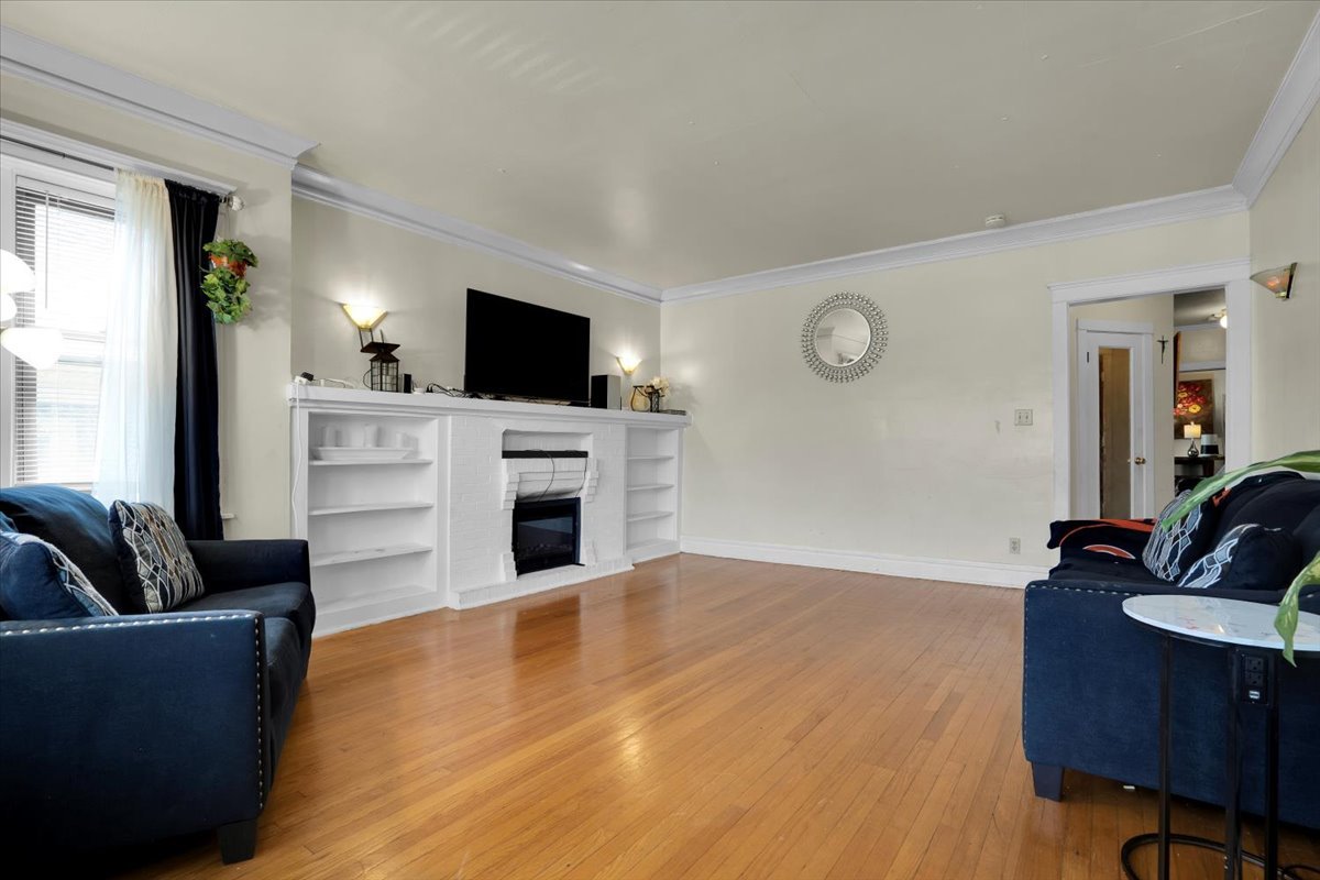 734 N Long Avenue 736-2 Property Photo 6