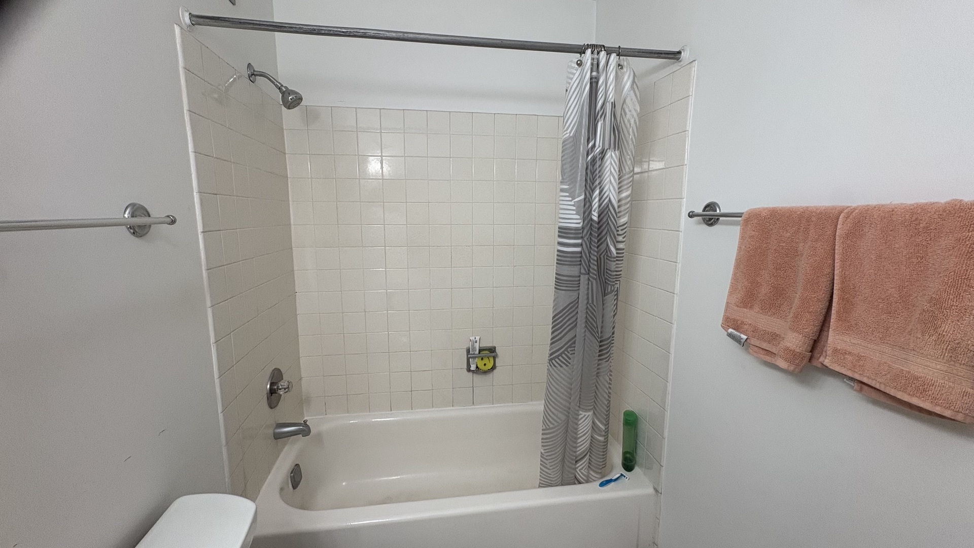 9701 N Dee Road 6k Property Photo 9