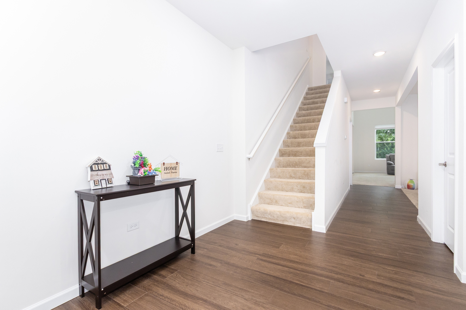 2225 Bent Grass Way Property Photo 3